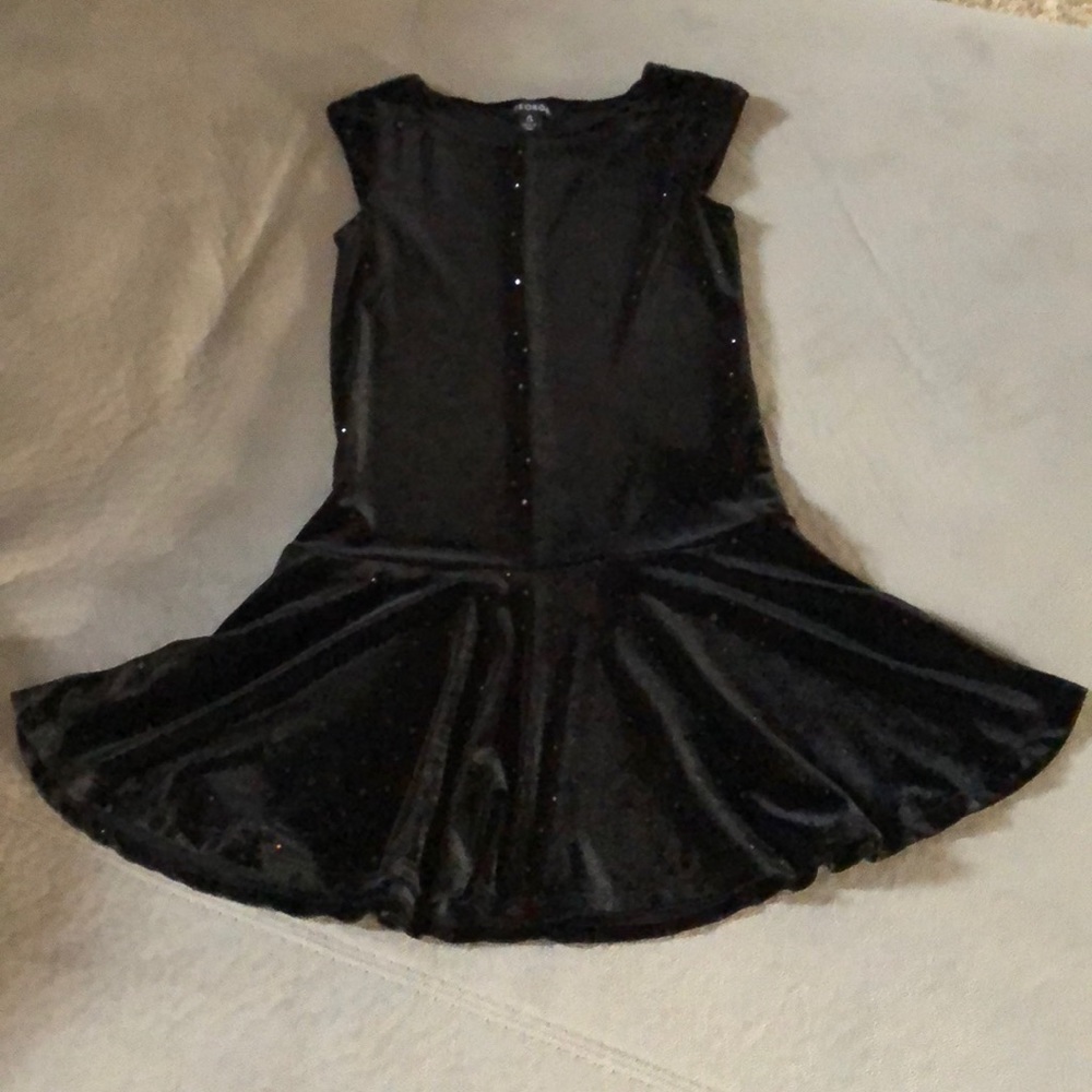 George Dress‎ Girls Size M 7/8 Black Sparkles Cap Sleeve